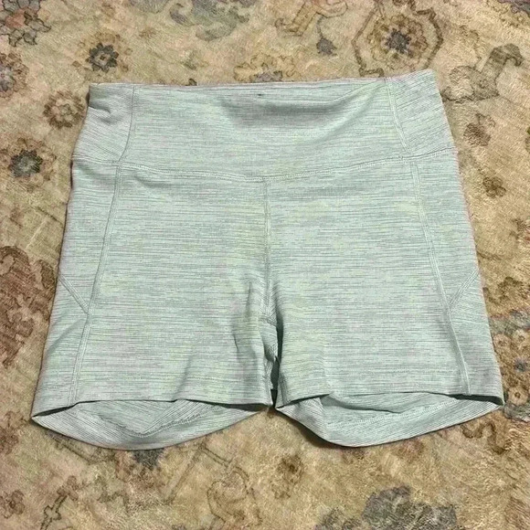Outdoor Voices Pants - Outdoor Voices Biker Shorts